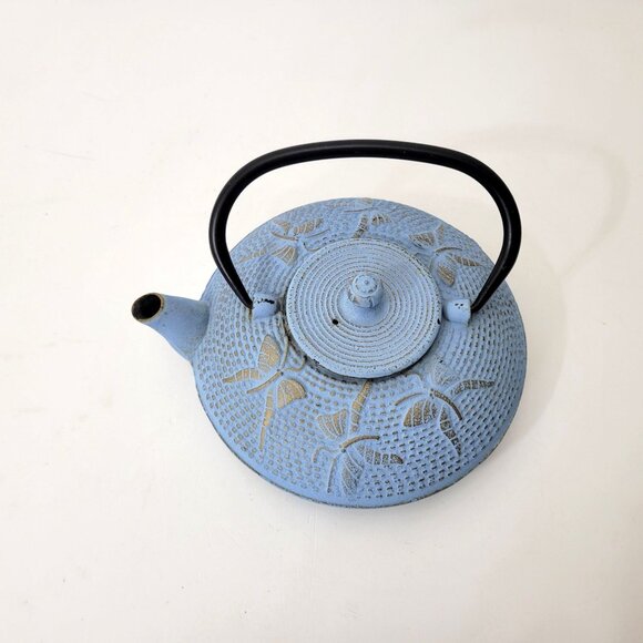 Cast Iron Blue Butterfly Japanese Teapot with Insert - Picture 8 of 9